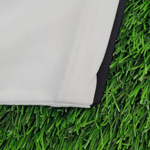 Bad Badtz-Maru Shirt Womens XL 21x27 Hello-Kitty Sanrio - Picture 5 of 13